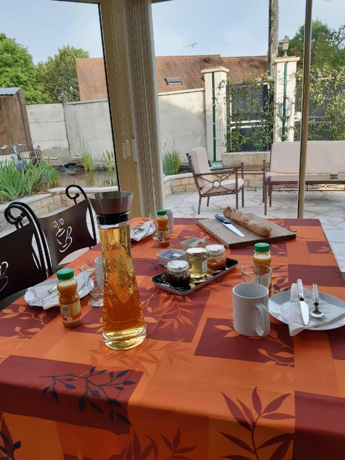 Au Bon Vivant Dampierre-sur-Salon エクステリア 写真