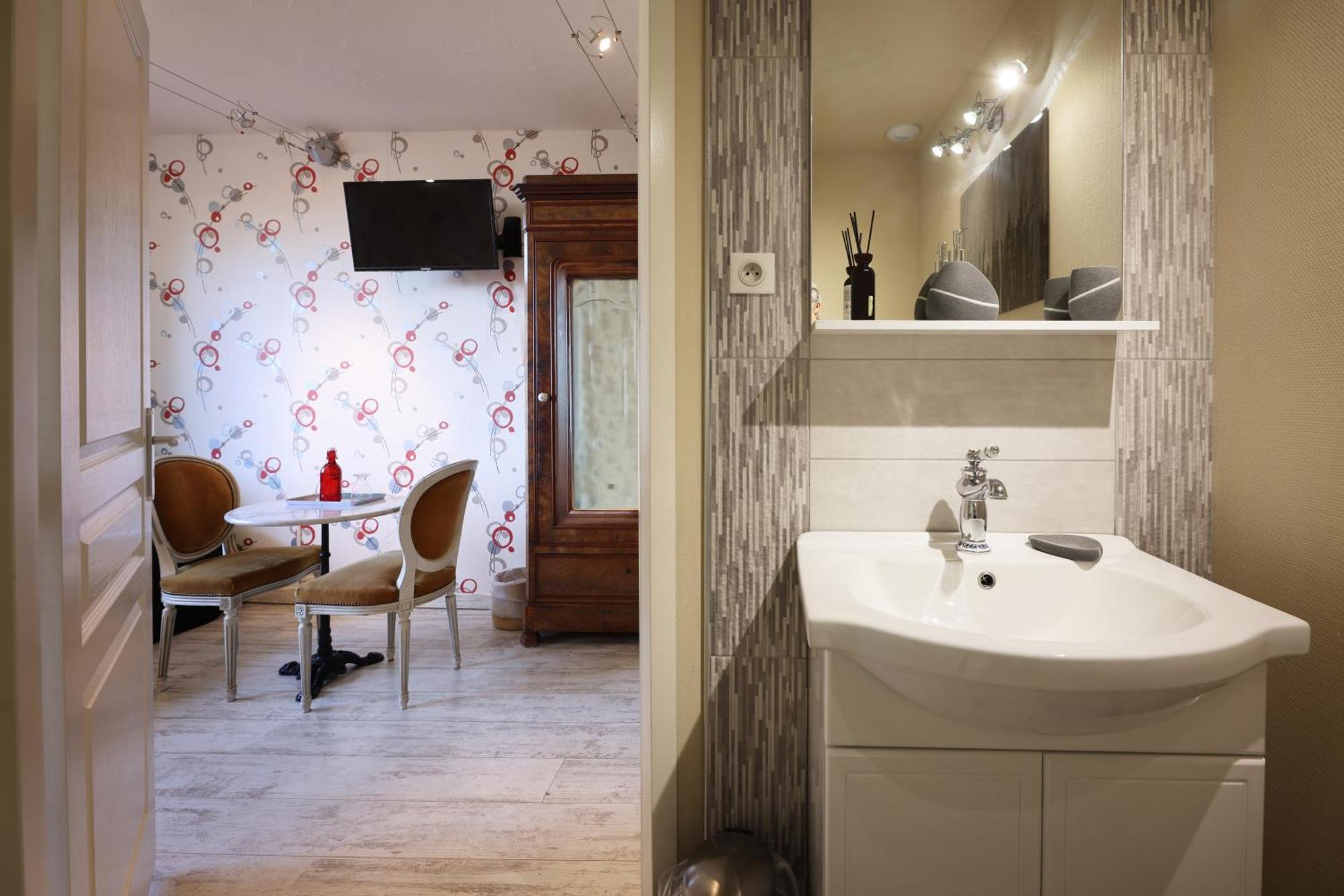 Au Bon Vivant Dampierre-sur-Salon エクステリア 写真